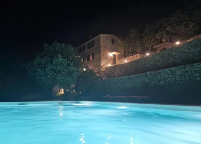 Stone House Bay View - Kastel Luksic Feriehus Kaštela