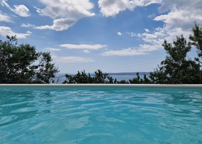 Stone House Bay View - Kastel Luksic Kaštela